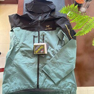 Arc'teryx Aha Series Hardshell Jacket